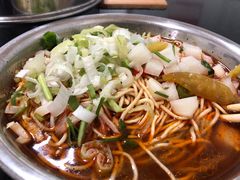 -薛记襄阳香辣牛肉面(平安路店)