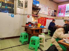 大堂-鸿顺老铁锅美蛙鱼府(解放碑店)