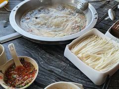 -天都火锅酒楼(虹梅南路店)