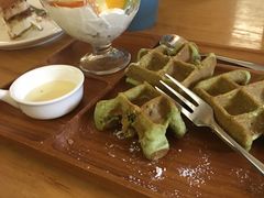 -猫的天空之城概念书店(西塘古镇店)