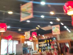 大堂-恭敬李老北京炸酱面·京味菜(西花市店)