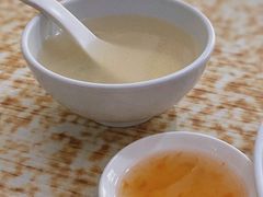 自制梅子酱和靓汤-粤味轩快餐店(天下第一泉店)