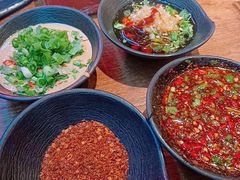 -牛小嫩串串火锅(老国贸总店)