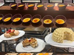 -广州万富希尔顿酒店·感趣自助餐厅·金秋蟹宴生蚝海鲜刺身