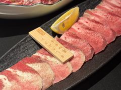 -山川小町·极番烧肉(新地假日广场店)