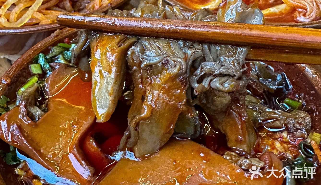 网友没骗我！！！这家社区老火锅真的好好吃🤤