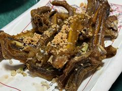 -郑猛记石岐鸽主题餐厅(长江店)