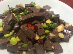 -窄巷子陕菜馆·地道陕西菜(粉巷店)