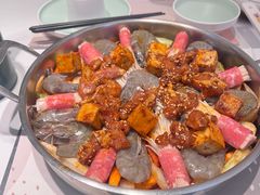 -黄记煌三汁焖锅(新佳丽江汉路店)