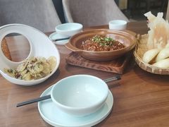 -有红鸡毛店·川菜(建设路店)