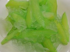 情人果-超越炭火牛蛙火锅鸡(河东店)