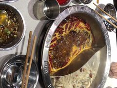 -憨铁匠老火锅(龙岗万科里店)