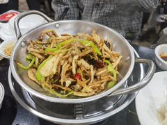 -一锅厨东北水饺店(厦大店)