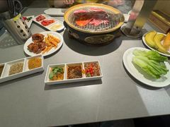 -山焱·炭火自助烤肉(周浦万达店)