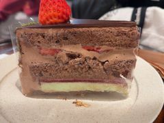 -RUXU入续糖水铺与包(卓悦中心店)