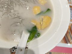 -大脸鸭记鸭血粉丝·小锅米线(水游城店)