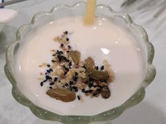 -马尔龙新疆饭店·清真(瑞景店)