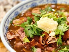 卤煮火烧-门框胡同百年卤煮(新街口店)