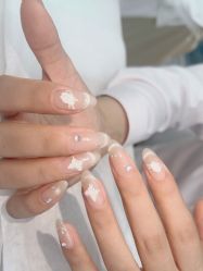 -赢韵美甲美睫瑞士净斑中心