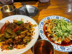 -柴窝堡22号辣子鸡·传承新疆菜