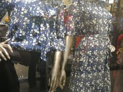 -广州白马服装市场