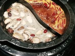 -川中故事·成都老火锅(东书房店)