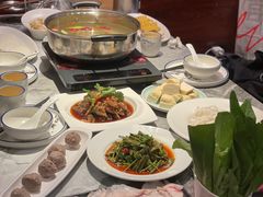 -匠心牛公馆·潮汕牛肉海鲜火锅(索菲特店)