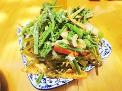 素拼-后卫寨猫耳朵(凤城三路店)