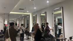 大厅-3AM HAIR SALON烫发染发接发