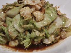 -阿瓦山寨·湘菜现炒·剁椒鱼头王(咸阳总店)