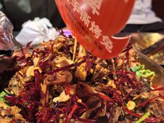 -何师烧烤Pro ·江湖川菜·小龙虾·精酿(太古里旗舰店)