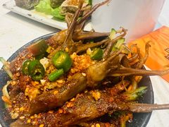 -锅立方•炭火蛙锅(六合万达广场店)