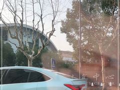 -YONEX苗江运动城(源深店)