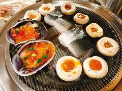 -围炉肉舍•炭烤活鳗•丹东海鲜烤肉(步行街店)