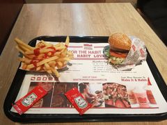 -The Habit Burger Grill 哈比特汉堡(复兴soho店)