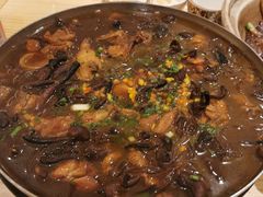 小鸡炖蘑菇粉条-老江南春·中国龙菜(衡山路店)