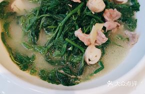 Braised Pork with Organic Mulberry Leaves