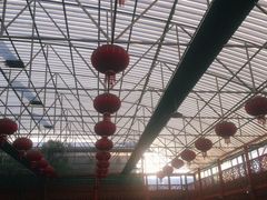 -三江源美食城