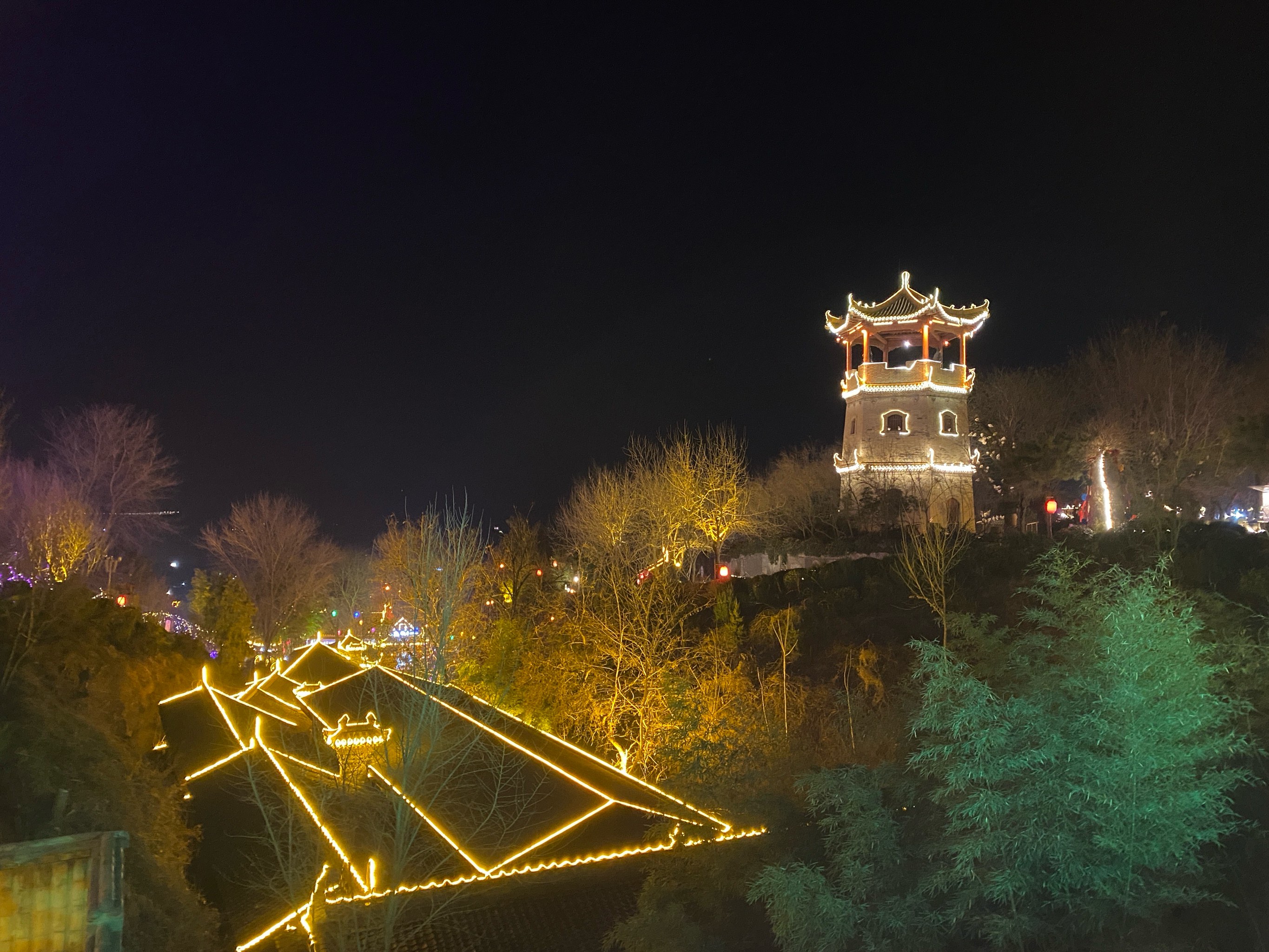 马嵬驿夜景图片