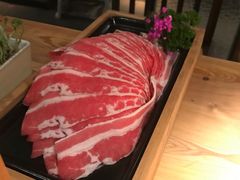 -湊湊火锅·茶憩(杭州湖滨银泰in77店)