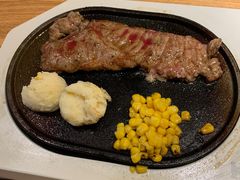 -豪客来牛排(重庆三峡广场步行街1704店)