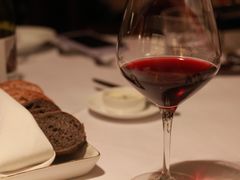 红葡萄酒-壳里西餐厅Coquille Seafood Bistro(蒙自路店)