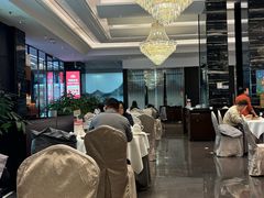 -万龙洲海鲜(大兴绿地缤纷城店)