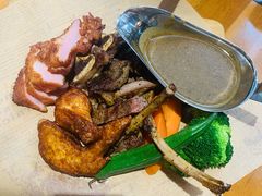 -桉树林A coffee 森林餐厅(三圣乡店)