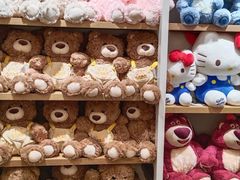 -名创优品(河南郑州健康路2店)