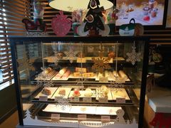 面包甜点陈列柜-麦当劳(双榆树店)