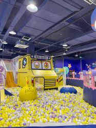 -开心巴士(世纪东方商业广场店)