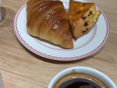 -Dough&Joe团憩(瑞虹天地月亮湾店)