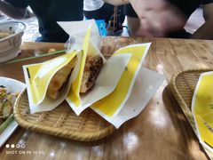 -左左香老潼关肉夹馍(龙山一路店)
