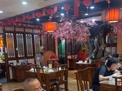 -那家老院子东北菜·饺子·小鸡炖蘑菇(艳华街店)